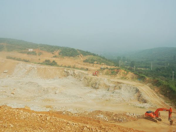 煙臺中嘉礦業宋家溝礦山石方爆破工程